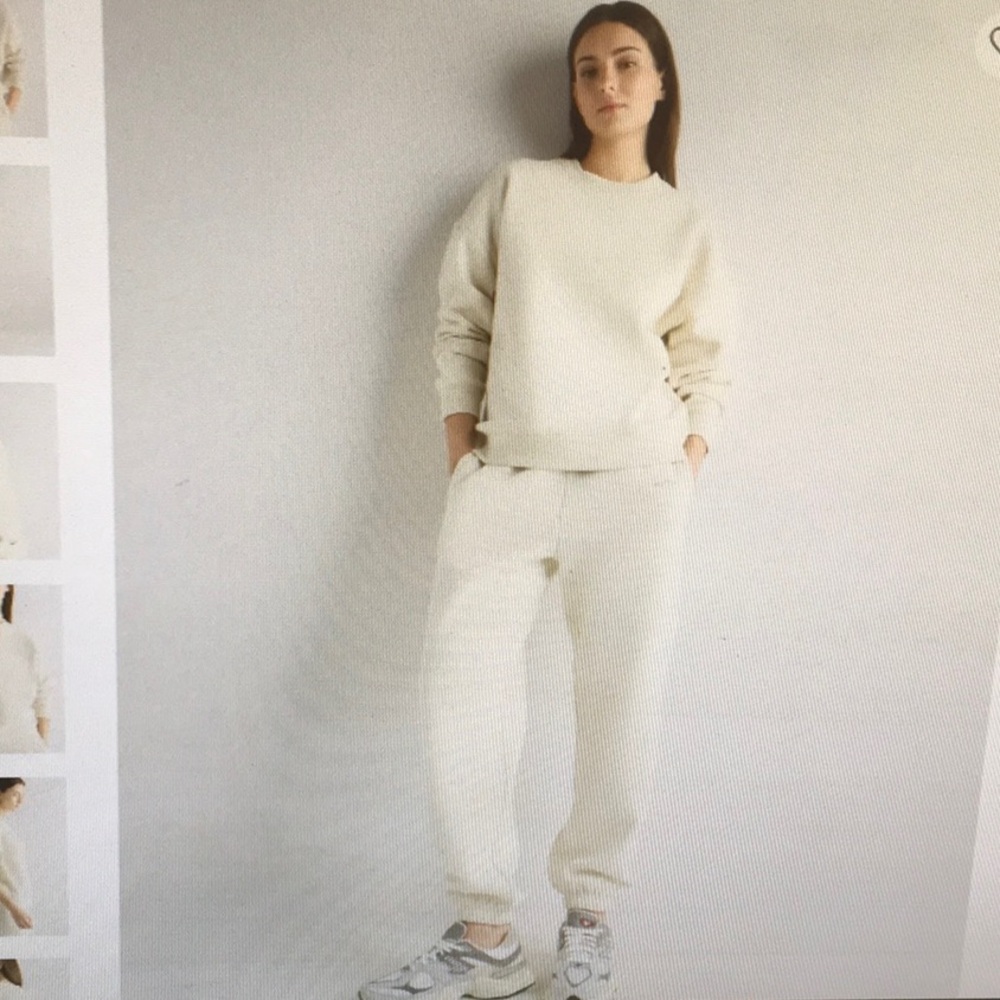 GAP/“VANILLA LATTE”RELAXED FIT JOGGER & SWEATSHIRT SET